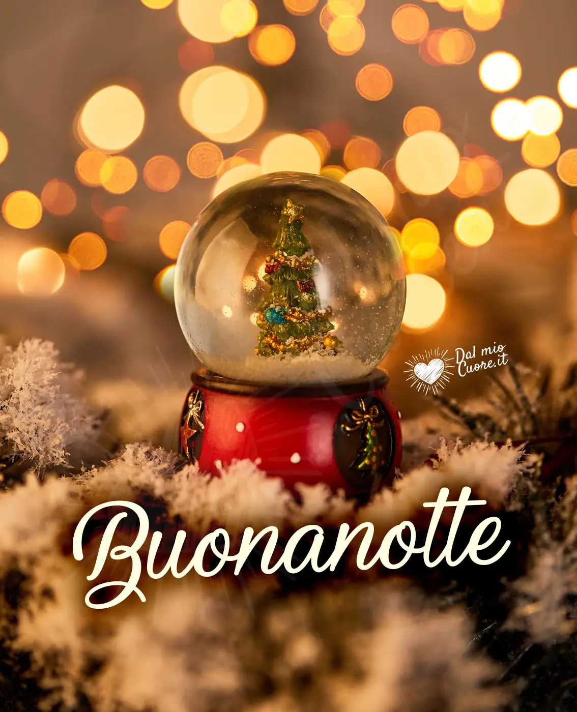 Buonanotte natalizia con palla di vetro