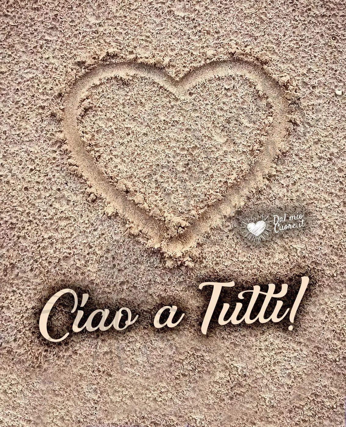 Ciao a tutti! (imm buongiorno con cuore sulla sabbia)