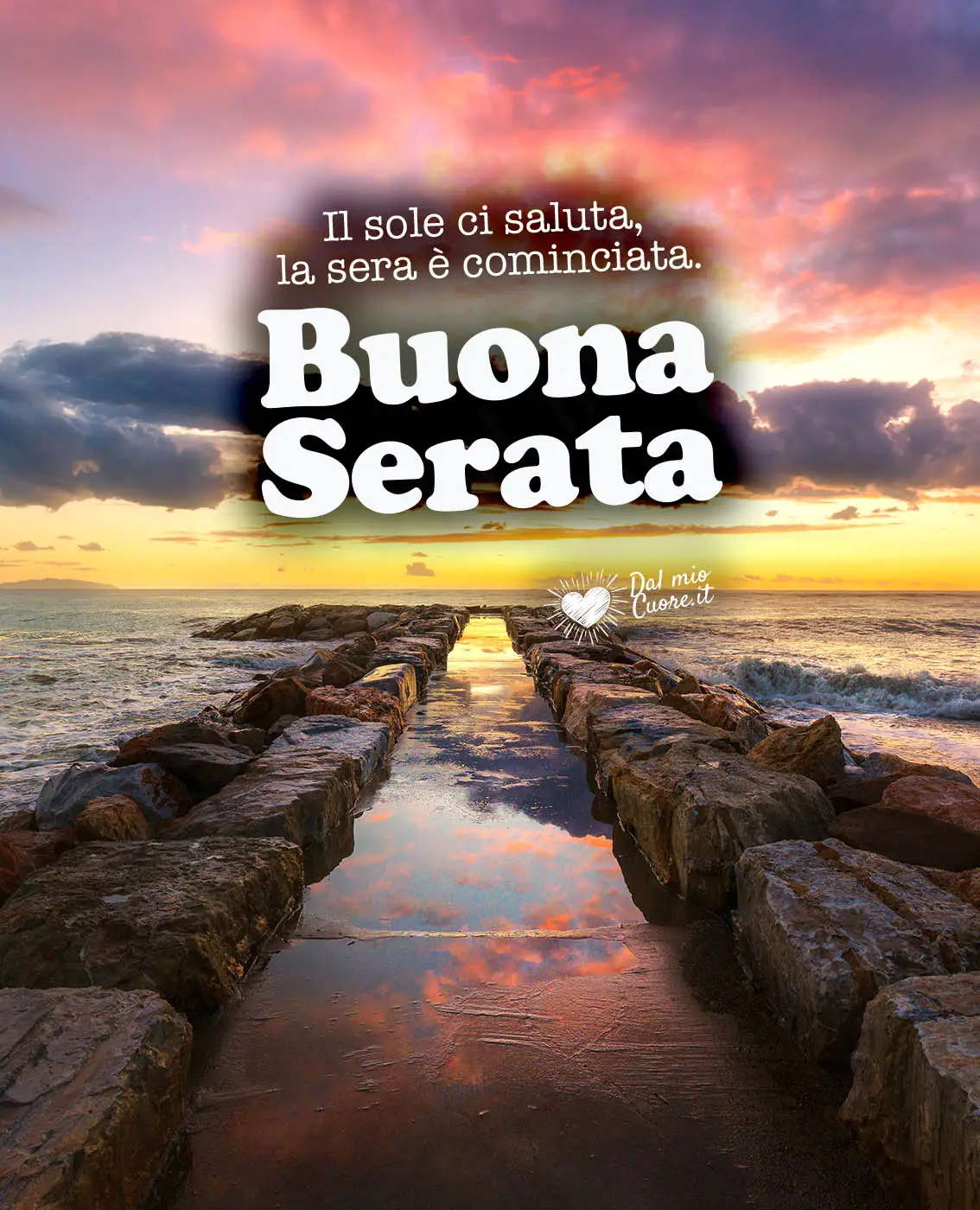 Il sole ci saluta, la sera è cominciata. Buona serata Il sole ci saluta, la sera è cominciata. Buona serata