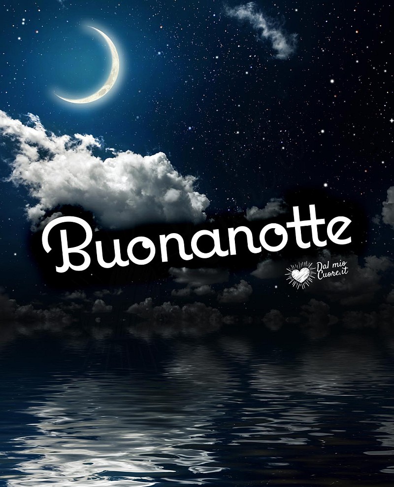 Buonanotte Romantica con Mezzaluna Luminosa sul Mare Calmo