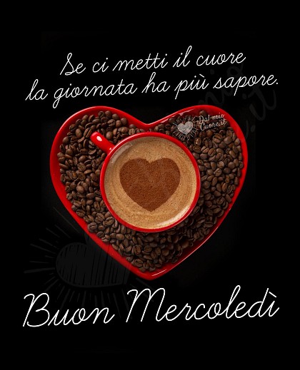Buon mercoledì con tazzina di caffè a forma di cuore e frase