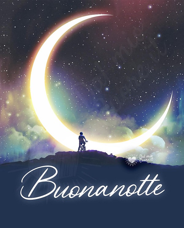 Sagoma di un ragazzo con bicicletta che osserva una grande mezzaluna luminosa nel cielo notturno con la scritta Buonanotte.
