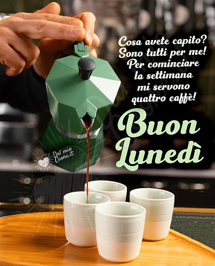 Buon lunedì. Cosa avete capito? Sono tutti per me! Per cominciare la settimana mi servono quattro caffè!