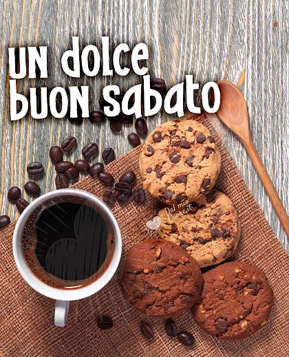 Un dolce buon sabato con caffè e biscotti