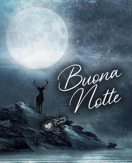Buona notte con luna piena e cervo
